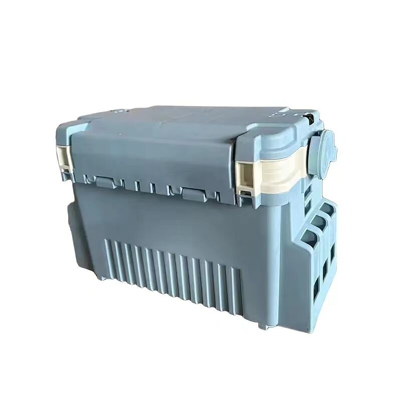 The blue box in the clear sky